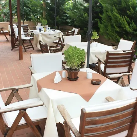 Hotel Vanta 2*