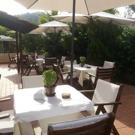 Hotel Vanta 2*
